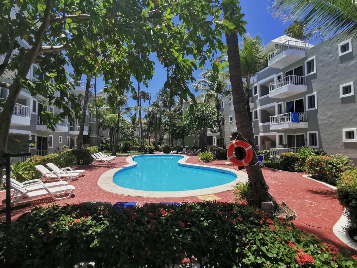 Coral Suites Beach Club & Spa Playa Los Corales Пунта-Кана Экстерьер фото